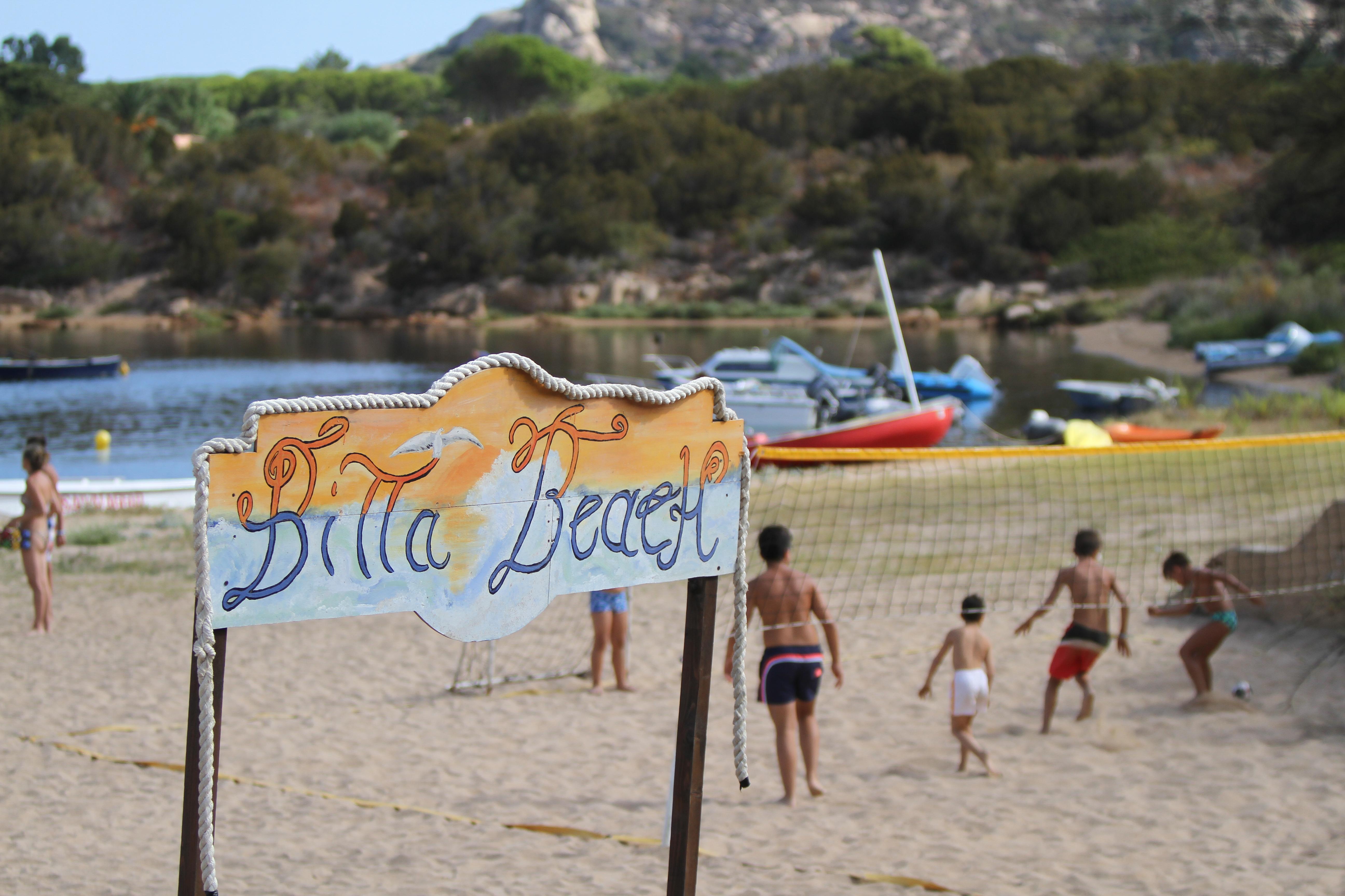 Club Esse Cala Bitta Hotel Бая Сардиния Екстериор снимка